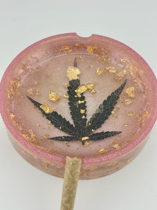 Hemp Ashtray - Circle Clear Pink