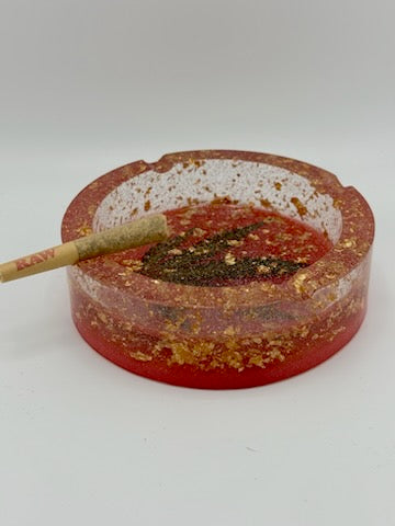 Hemp Ashtray - Circle Clear Red