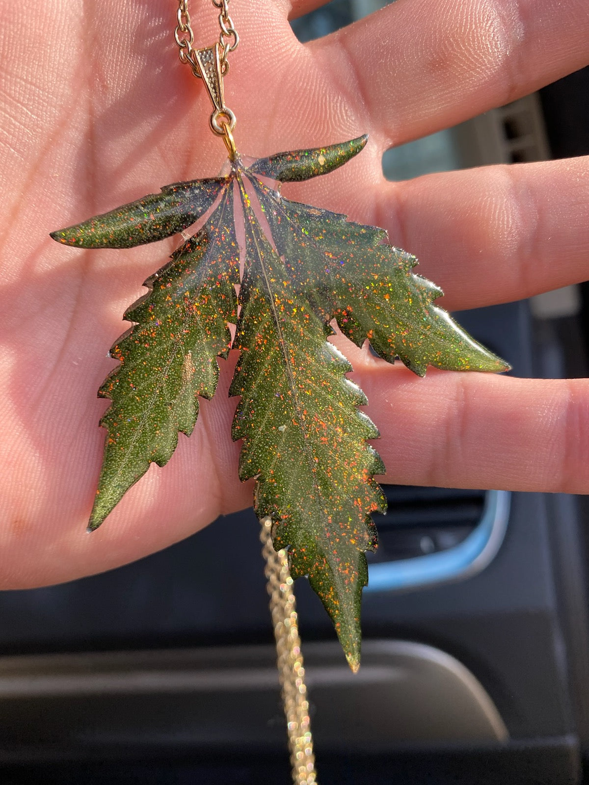 Hemp Pendant - Strain: King Louie#5